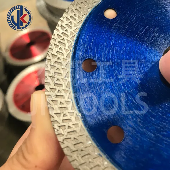 New Shape/Zero Chipping Cutting Disc Cut Porcelain with Own Flange 4.5′ ′